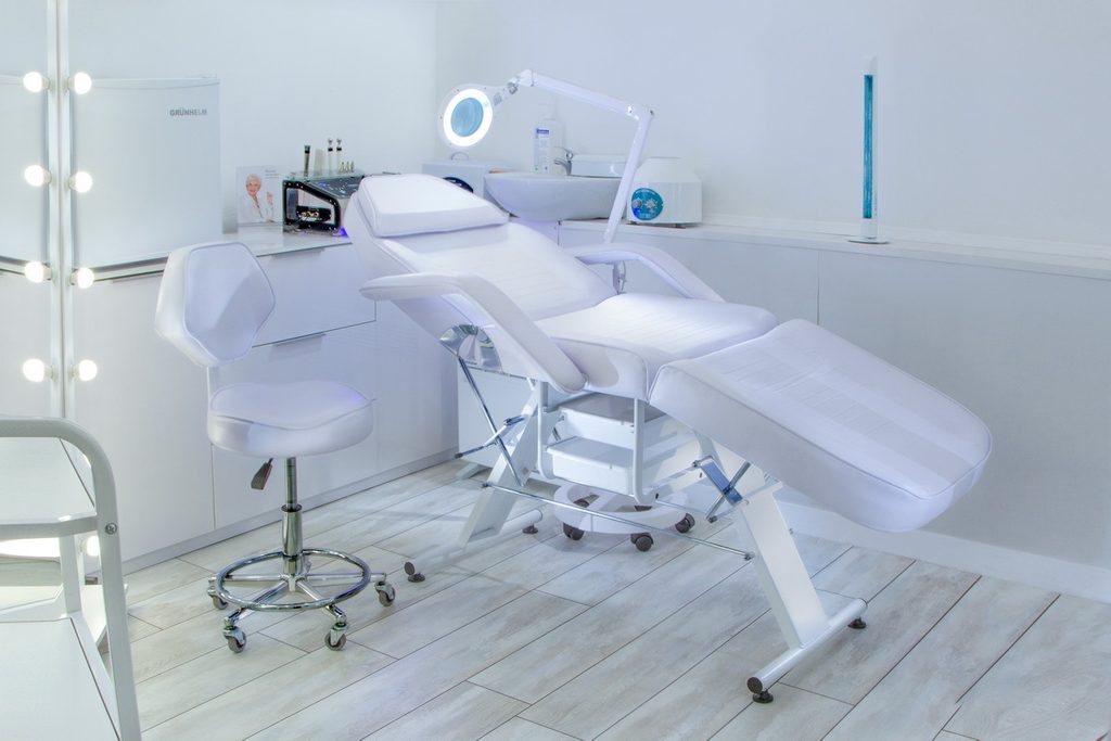 YB Clinic у Києві